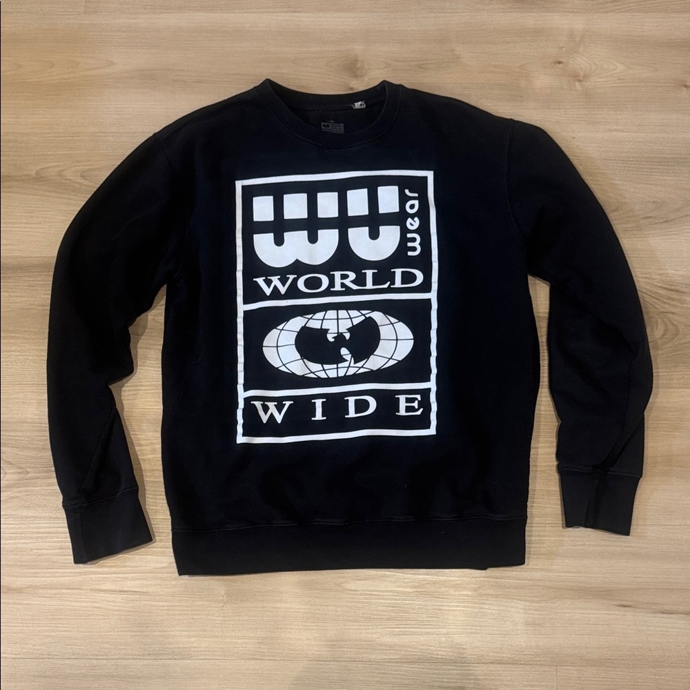 Wu-wear Wu-Tang Men’s Med Black Graphic Crewneck Sweater